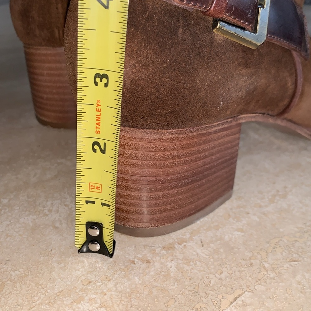 AQUATALIA brown ankle boots, suede leather trim, inside zip, 2” block heels. 9 - Picture 15 of 17